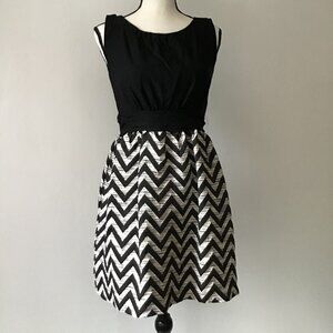 Black and White SM Wardrobe Zig Zag Dress